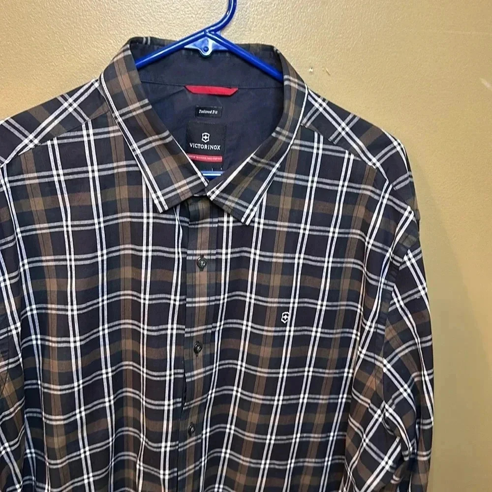 VICTORINOX Swiss Army Tailored Fit Long Sleeve Men Button Down Dress Shirt 2XL
